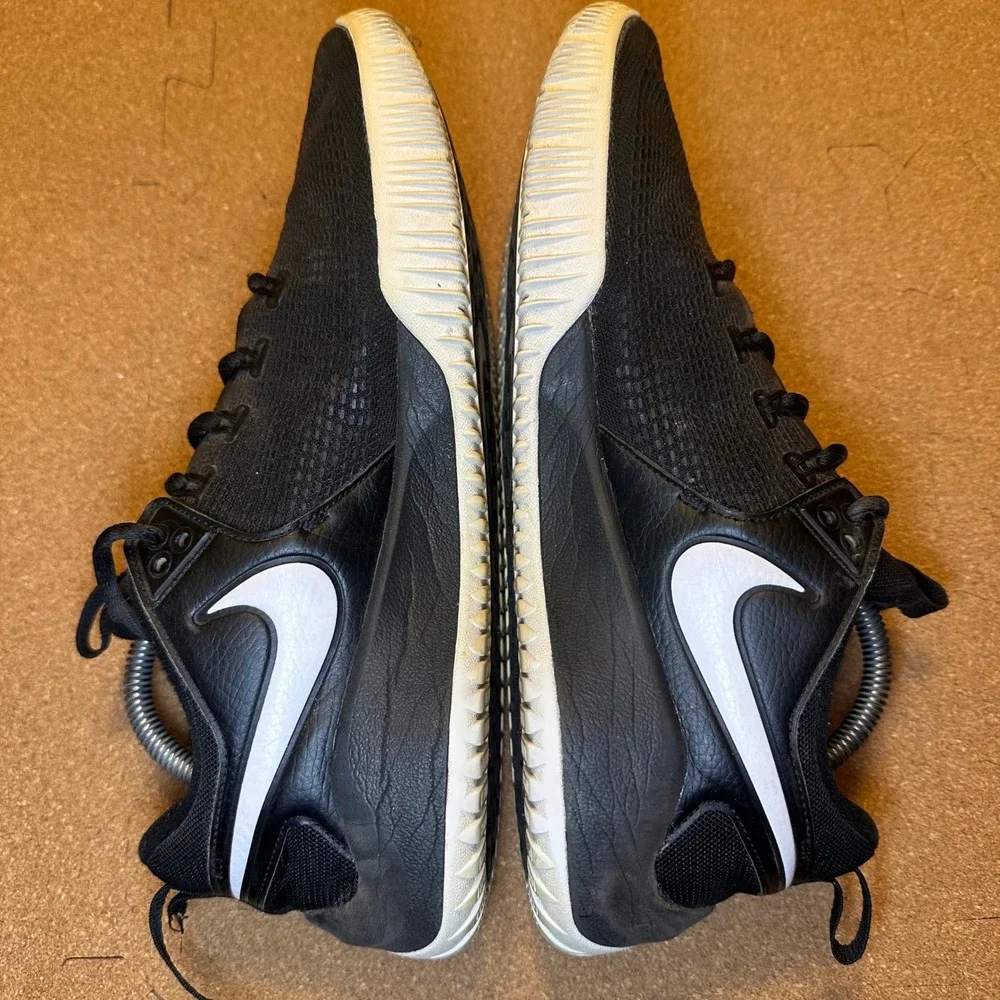 Nike Air Zoom Hyperace 2 Womens 10 Volleyball Shoes Black White AA0286-001